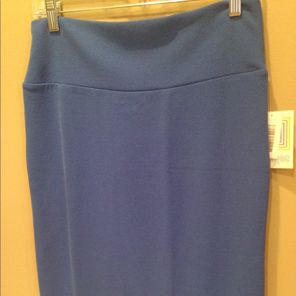LuLaRoe Cassie skirt